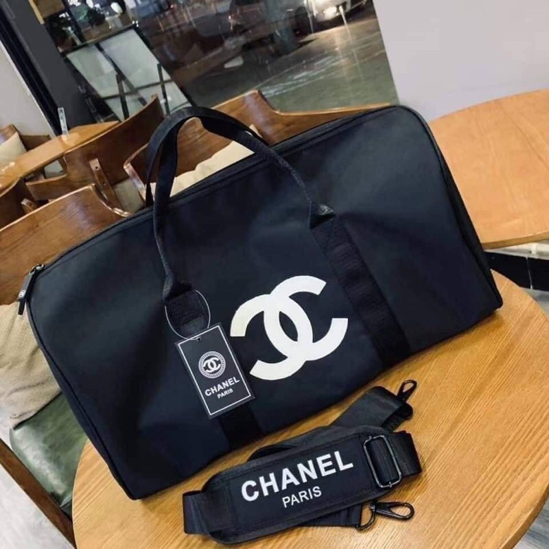 👜กระเป๋าเดินทาง Chanel  ขนาด 45*23*20 cm