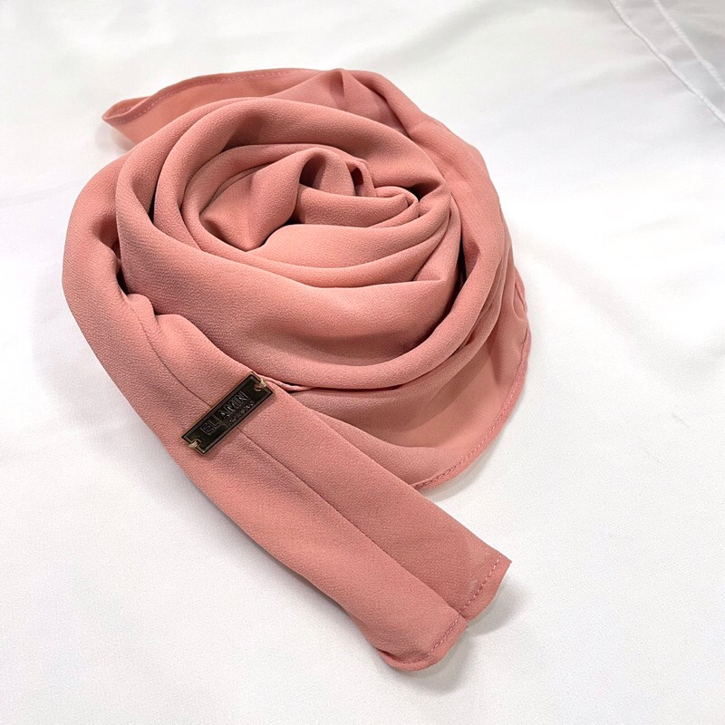 ผ้าคลุมฮิญาบ รุ่นชีฟองสวมสำเร็จ ขนาดหลาสกรู 🌷