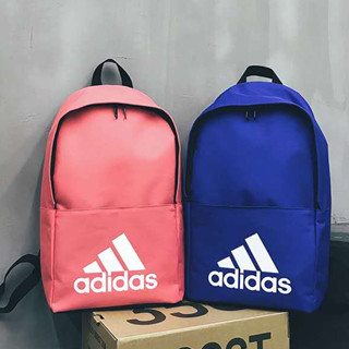 กระเป๋าสะพายหลัง ใส่ของได้เยอะ มีหลายสีเวอร์ แบบคลาสสิก พร้อมโลโก้ขนาดใหญ่ ✌✌..*-