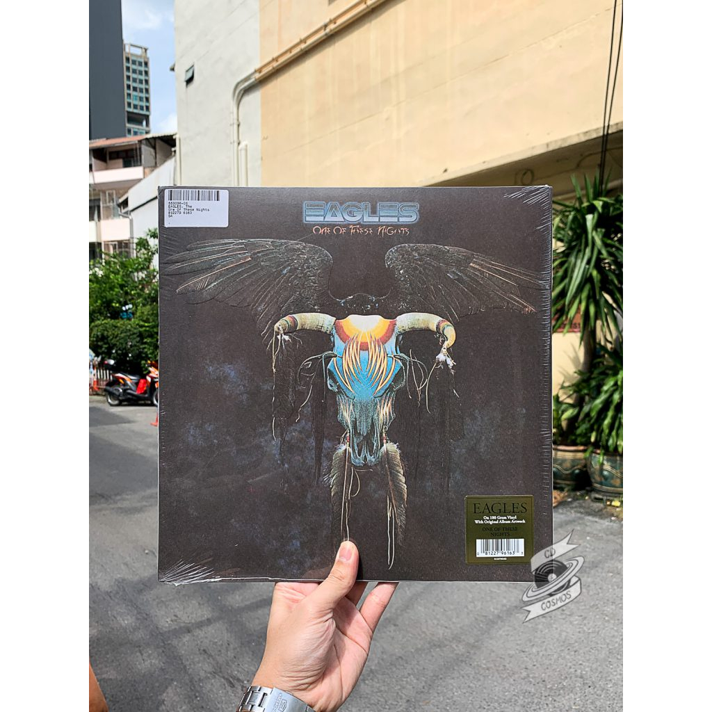 แผ่นเสียง Eagles – One Of These Nights (Vinyl)
