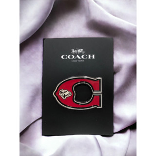 เข็มกลัด Coach 24999G Gwp Vrsty Red Pin