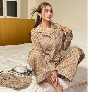 GUCCI GG SILK PAJAMAS SET ชุดเซท เสื้อเชิ้ต + กางเกงขายาว ชุดนอน กุชชี่