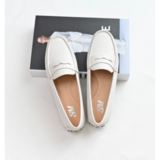 Soulmate Shoes รองเท้าหนังแท้ Classic Mate in Milky White