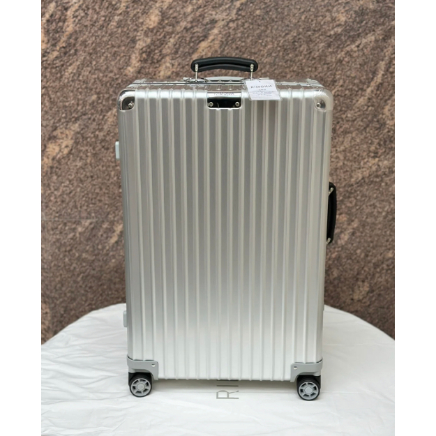 ถูกที่สุด ของแท้ 100% RIMOWA Classic Check-in M อลูมิเนียมแมกนีเซียมอัลลอย 26 นิ้ว กระเป๋าเดินทาง 97
