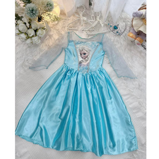 ชุดเจ้าหญิงเอลซ่ามือสอง*ป้าย Disney/Size 5-6 ขวบ/รอบอก 22/เทียบไซส์110** Dress Elsa งานสกรีนสุดน่่ารัก!!!(Elsa304)