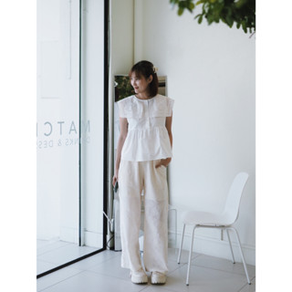 Flower pants กางเกงผ้าปักลายดอกไม้