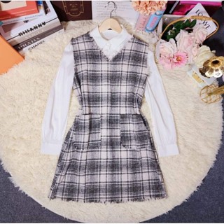 เดรสสั้นผ้าทวีตแบบบาง แต่งรุ่ยคอวี Size 2XL