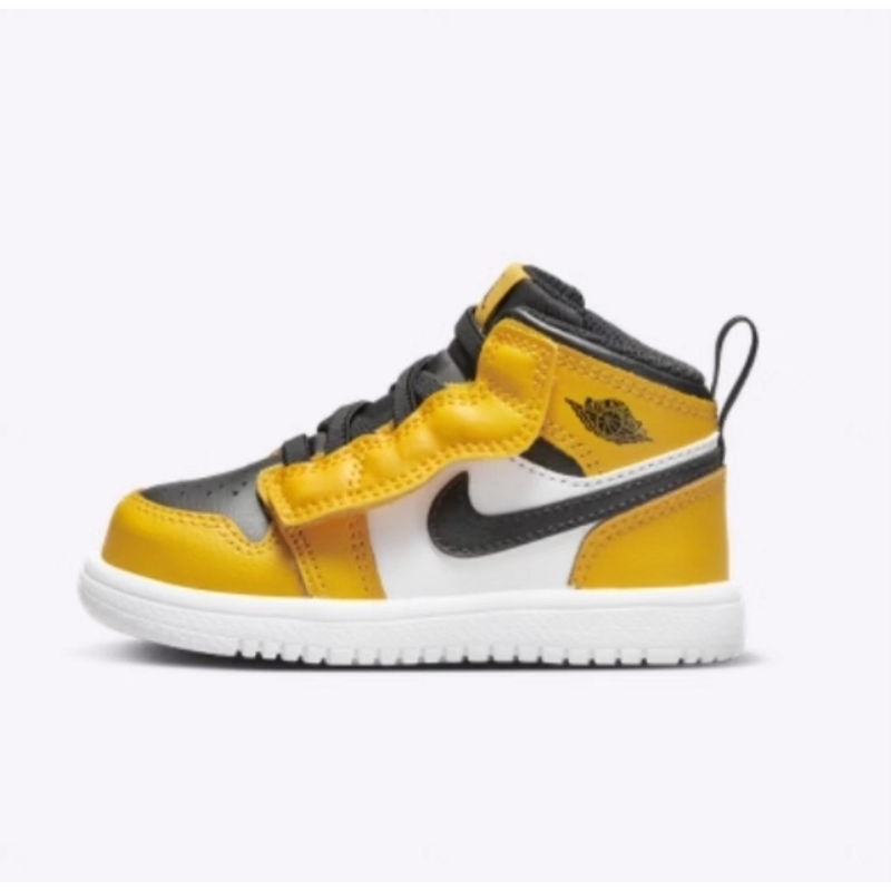 รองเท้าผ้าใบเด็ก มือสอง Nike Jordan 1 Mid ของแท้ 100%