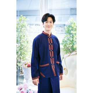เสื้อพื้นเมืองผู้ชายแต่งเทป