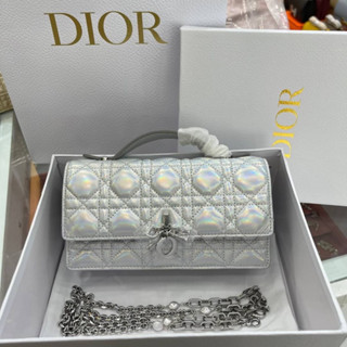 Dior new หนังเเท้ สวยมาก free box set  Grad VIP Size 20CM