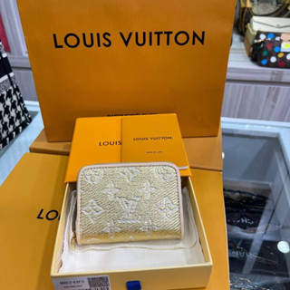 กระเป๋าสตางค์ Louis vuitton หนังเเท้ เป๊ะมาก free box set  Grad VIP