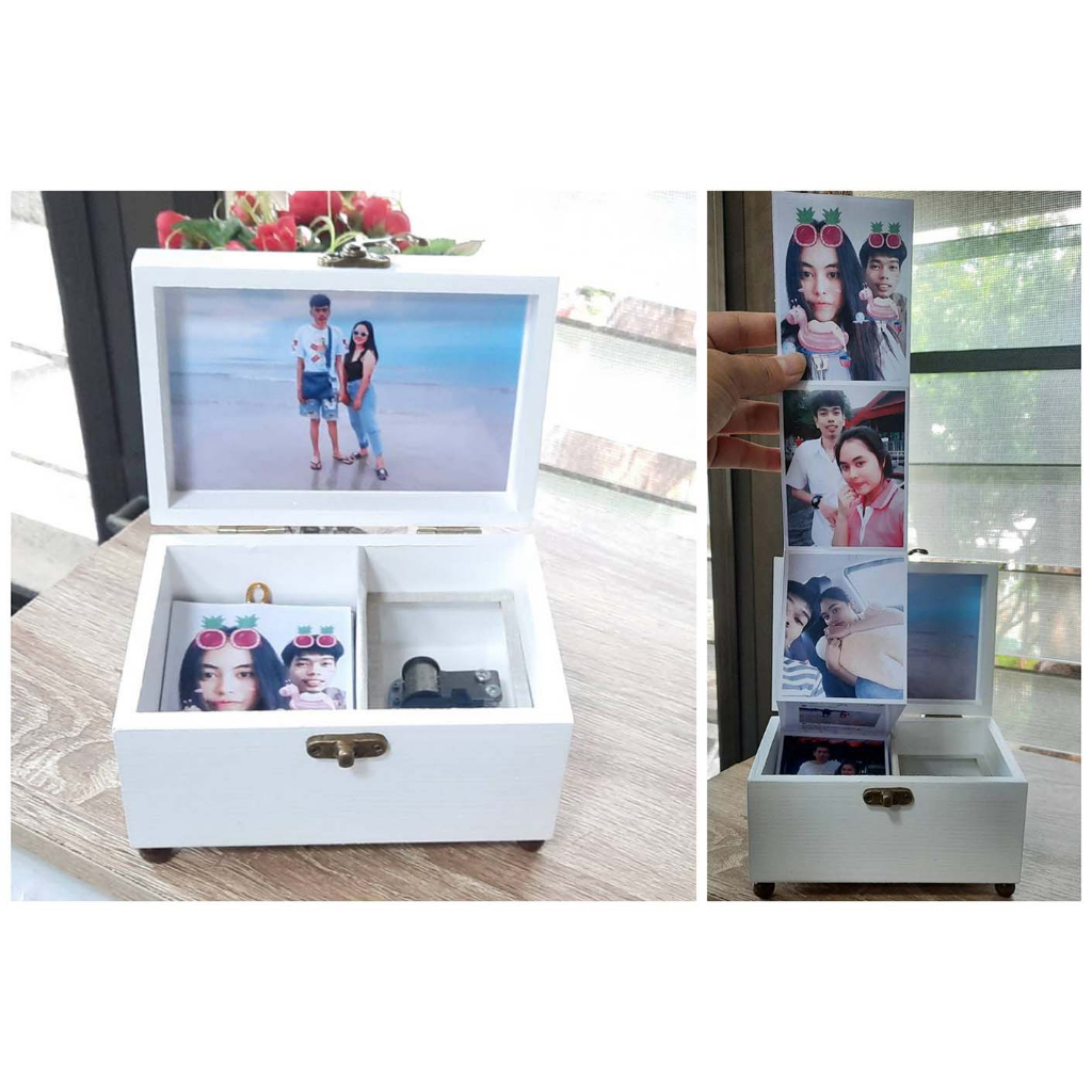 กล่องดนตรีไขลานSANKYO ในกล่องไม้ 4×6×3 นิ้ว เห็นตัวเครื่อง พร้อมปริ้นรูป 12 รูป  ที่ฝา1+รูปพับ11 รูป(ส่งรูปมาทางข้อความ)