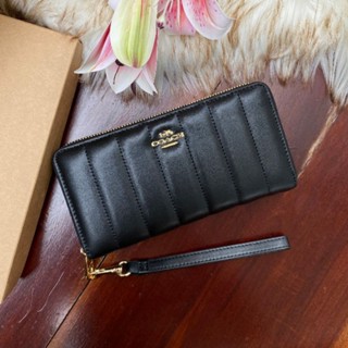 COACH C4454 Long Zip Around Wallet With Quiltingกระเป๋าสตางค์ใบยาว สีดำลอนตรง