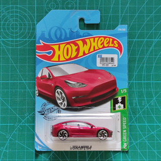 โมเดลรถ hotwheels รุ่น tesla model 3 สีแดง