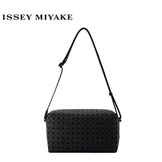 จัดส่งจากกรุงเทพ 100% กระเป๋าอาน BAOBAO Issey Miyake SADDLE BAG กระเป๋าสะพายข้าง รับประกัน 1 ป