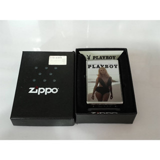 ZIPPO 207  PLAY BOY  AUGUST   1968  STREET CHROME COLOR IMAGE  สีเงินผิวโครเมี่ยมลายแบบสกรีนรูปหน้าปกนิตยสาร  ของใหม่