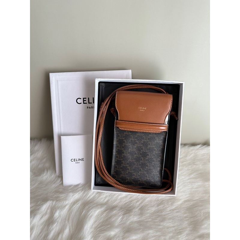 Used celine phone pouch y21