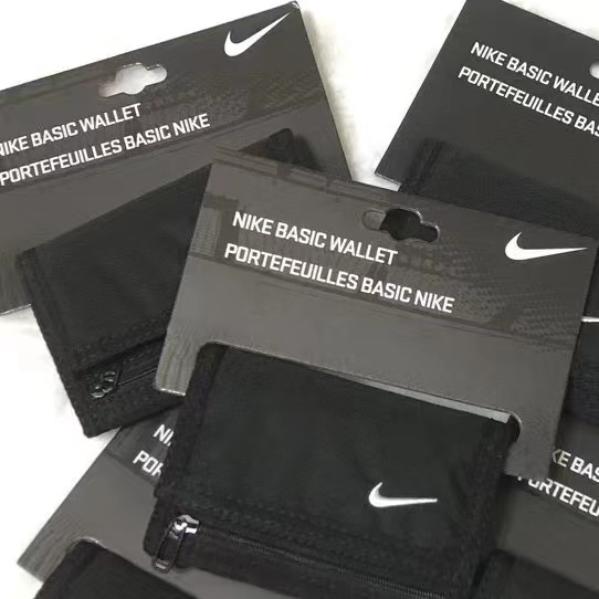 Nike กระเป๋าสตางค์ใบสั้น แบบเรียบ สำหรับผู้ชายและผู้หญิง ผ้าไนลอน 3 พับ กระเป๋าสตางค์ สีดำ