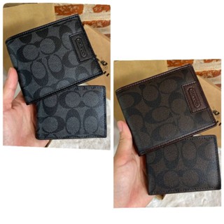 กระเป๋าสตางค์ coach short wallet with signature canvas