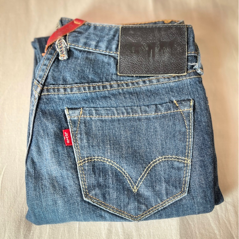 [พร้อมส่ง]กางเกงยีนส์ Levi’s Redloop 592 แท้มือสอง