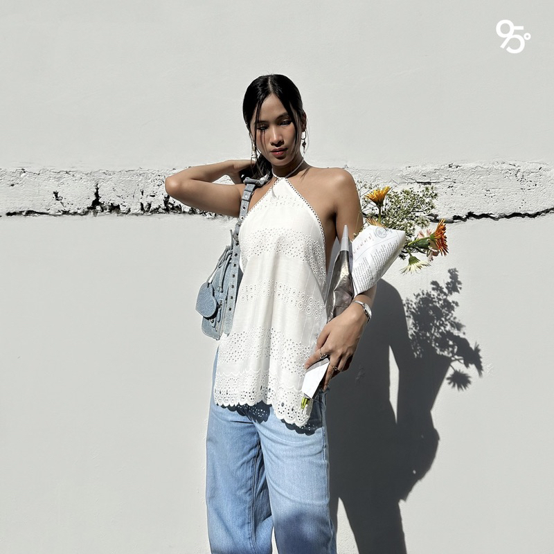 95.lady.official ส่งต่อ รุ่น daisy doll (lace) เสื้อผูกคอสมอคหลัง Size S