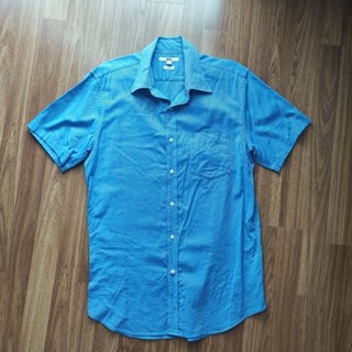 ส่งต่อเสื้อ Uniqlo ผูัชาย