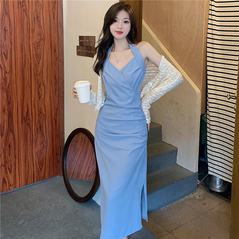 เดรสสีฟ้า มัดย้อม ยาว สายเดี่ยว เสื้อผ้าแฟชั่นผู้หญิง ไปทะเล ชุดสายเดี่ยว เจ้าหญิง เปิดไหล่ น่ารักสไตล์เกาหลี เดรสแขนกุด