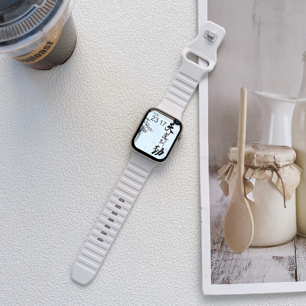 สายนาฬิกา 46mm49mm45mm42mm41mm40mm38mm44mm สายนาฬิกาซิลิโคนแฟชั่น iwatch10/9/8/7/6/5/4/3/2/1/se