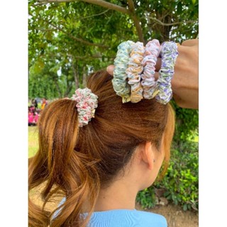 scrunchies ยางรัดผมผ้าลายดอกไม้