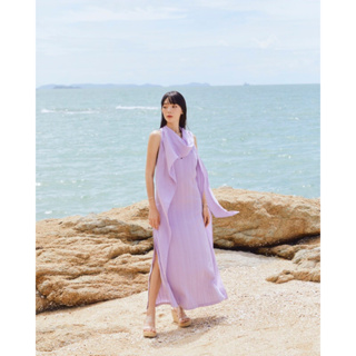 Wildblueyonder-VIOLET DRESS เดรสคอวีสีม่วง