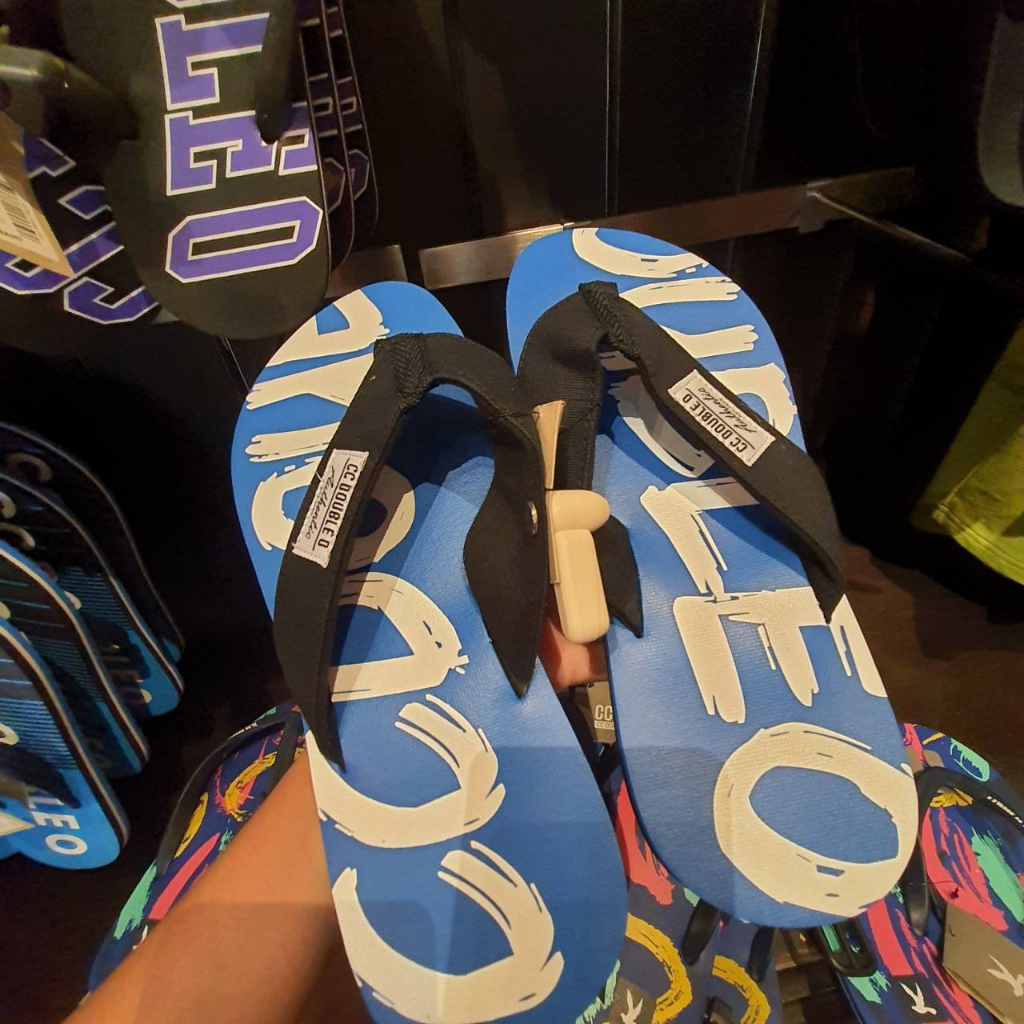 รองเท้าแตะ CC OO แท้ สินค้าจริง ถ่ายจาก Shop มีถุงกระดาษจากShop ให้ทุกชิ้น
