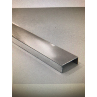 BSC 252431 กรุยเชิงสแตนเลส v-cut 2.5cm. x 2.40m.(สีเงินเงา)