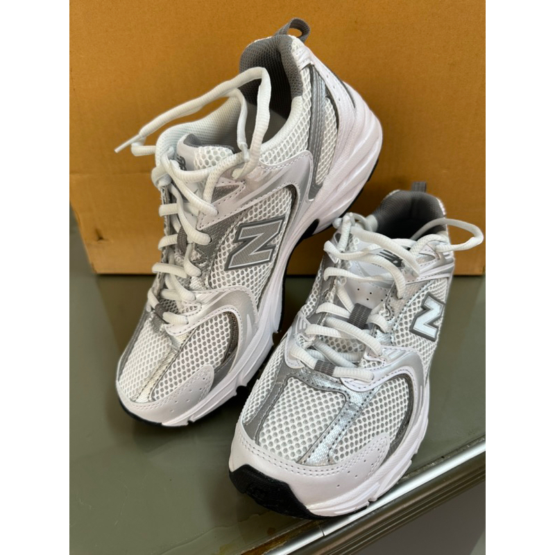 Newbalance 530AD/24cm