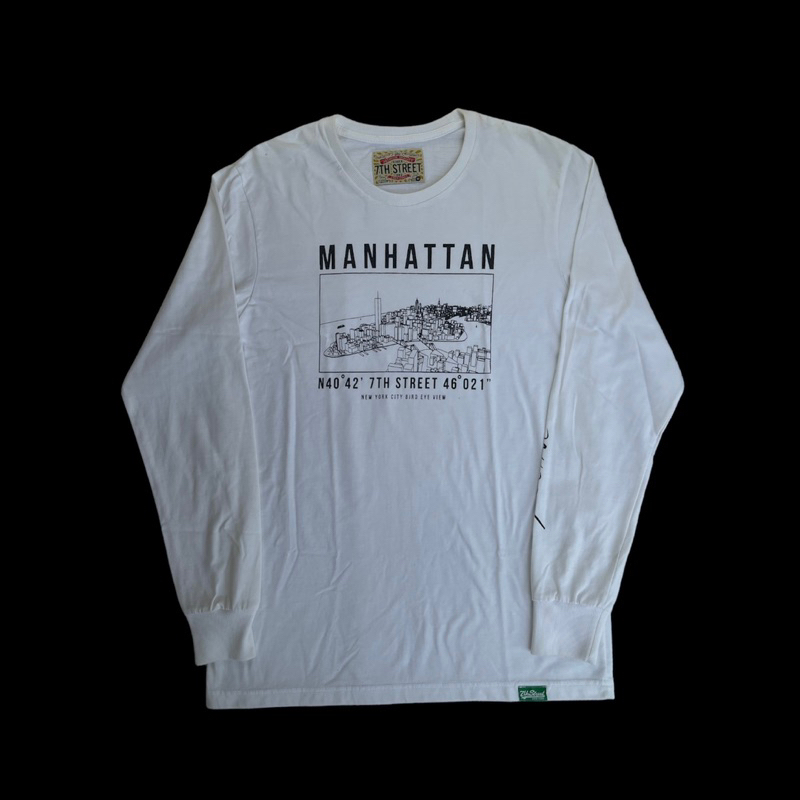 เสื้อยืดแขนยาว 7th Street
