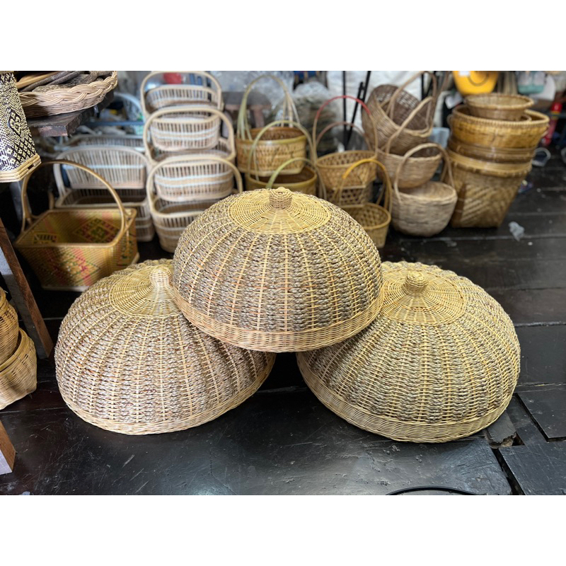 ฝาชีหวาย ทรงฝักทอง เป็นลายพิเศษสั่งทำ ไม่มีวางขายตามท้องตลาดทั้วไป ขนาดใหญ่ 22”,24”