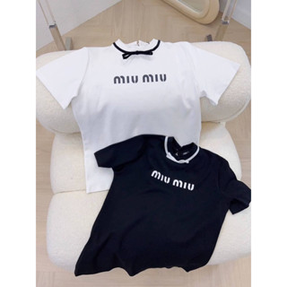 เสื้อยืดแขนสั้น miu miu