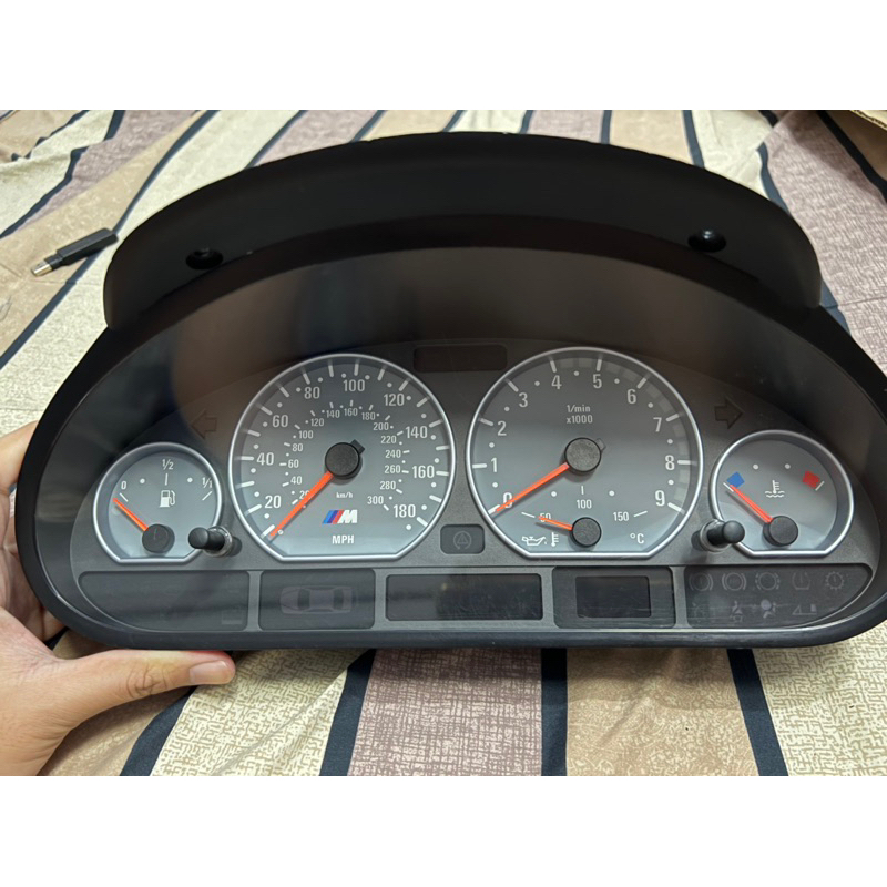 ไมล์ E46 M3 SMG UK Spec