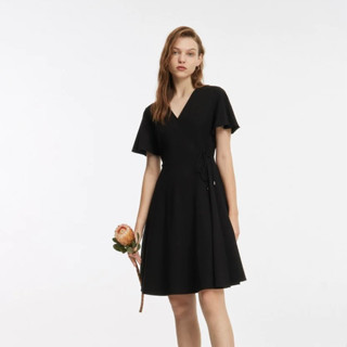 G2000  Women V-Neck Dress Fit &amp; Flare Shape เดรสผู้หญิง ทรงเข้ารูปกระโปรงบาน สีดำ