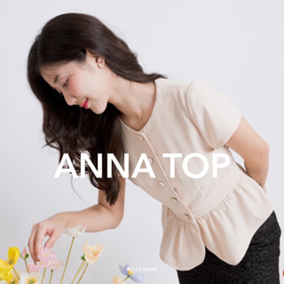 ANNA Top เสื้อคอกลมกระดุมหน้า ชายระบาย (Mlit_brand)