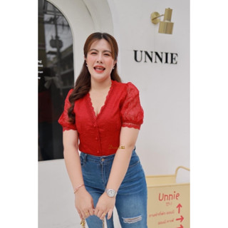 Dz023-เสื้อคอวีสวยหวานสไตล์ดิ๊ซซินล่า