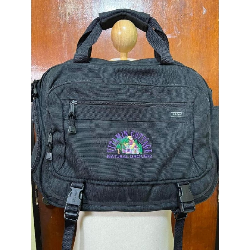 กระเป๋าสะพายข้าง LL BEAN มือสอง