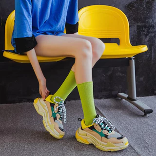 ถุงเท้าสีพื้น สีสด เรืองแสง นีออน แนวสตรีท ข้อยาว สไตล์เกาหลีKorean Women's socks fashion candy color socks