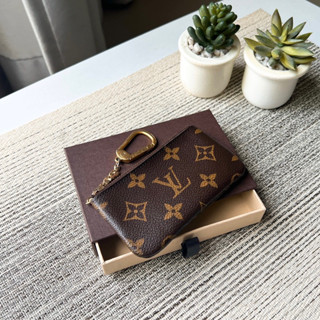 Lv Key pouch มือสองของแท้💯ค่ะ (รบกวนทั่กแชทก่อนสั่งค่ะ)