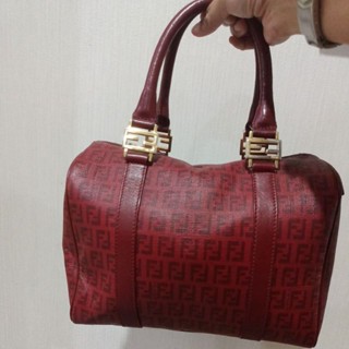 fendi red zuucchino coated canvas Boston size 25used bag like new good condition good price original brand