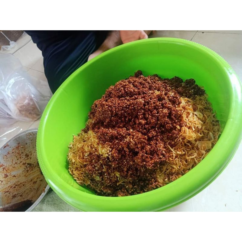 Fried dry small fish with garlic and onion (Burmese Style)