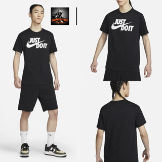 รับประกันของแท้ ✅ เสื้อแขนวิ่งสั้นผู้ชาย Nike Sportswear (DX1990 010)