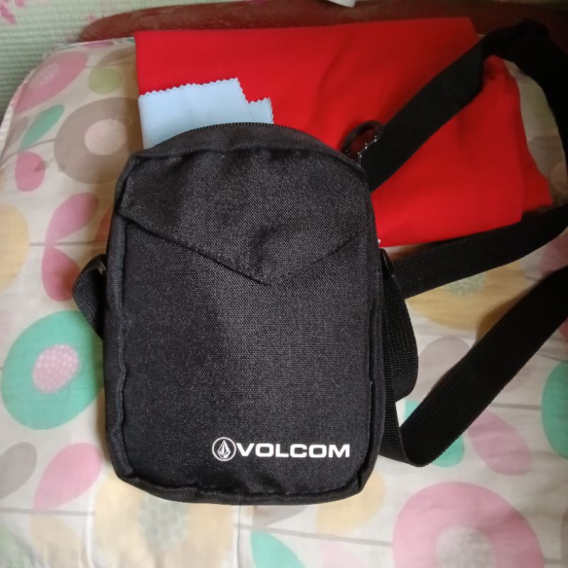 กระเป๋า Volcom ของแท้