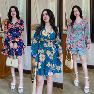 MM18868 Jumpsuit จั้มสูทคอวี แขนยาว พิมพ์ลายดอกไม้ V-neck jumpsuit with long sleeves in floral print