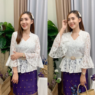 SOF เสื้อลูกไม้ ผ้านิ่มใส่สบายตัว อก S 32-36 นิ้ว, M 34-38 นิ้ว สีขาว ดำ เขียวแขนกระดิ่ง แขนสี่ส่วน Blouse