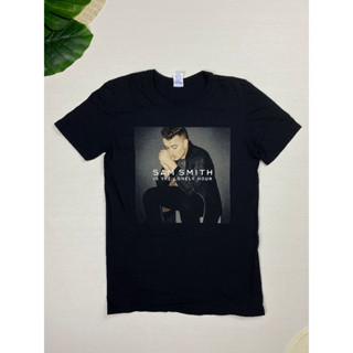 เสื้อยืด Sam Smith ลาย In the Lonely Hour สีดำ ลายหน้าหลังสวยๆ สภาพใหม่มาก Size M